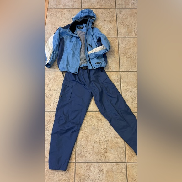 Wetskins Lightweight 2 Piece Rain Suit Waterproof Jacket & Pants Navy Blue - Picture 1 of 17